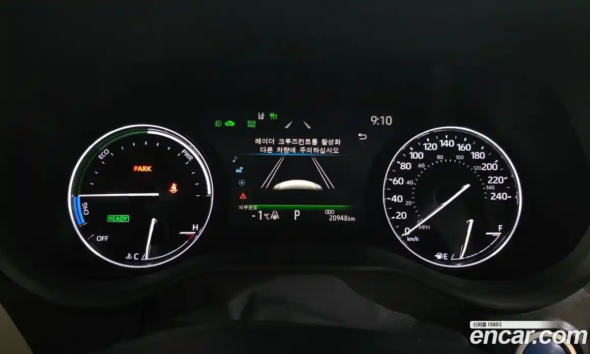 Toyota Sienna 2023 2.5 гидро в Москве № 199574, фото 8