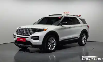 Ford Explorer, 2022
