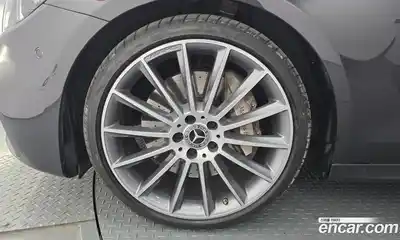 Mercedes-Benz E-Class 2022 2.0 гидро в Москве № 206226, миниатюра 5
