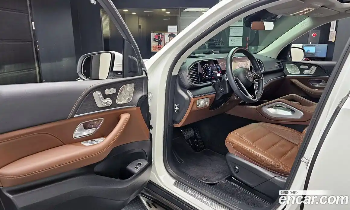 Mercedes-Benz GLE-Class 2024 3.0 гидро в Москве № 206609, фото 11