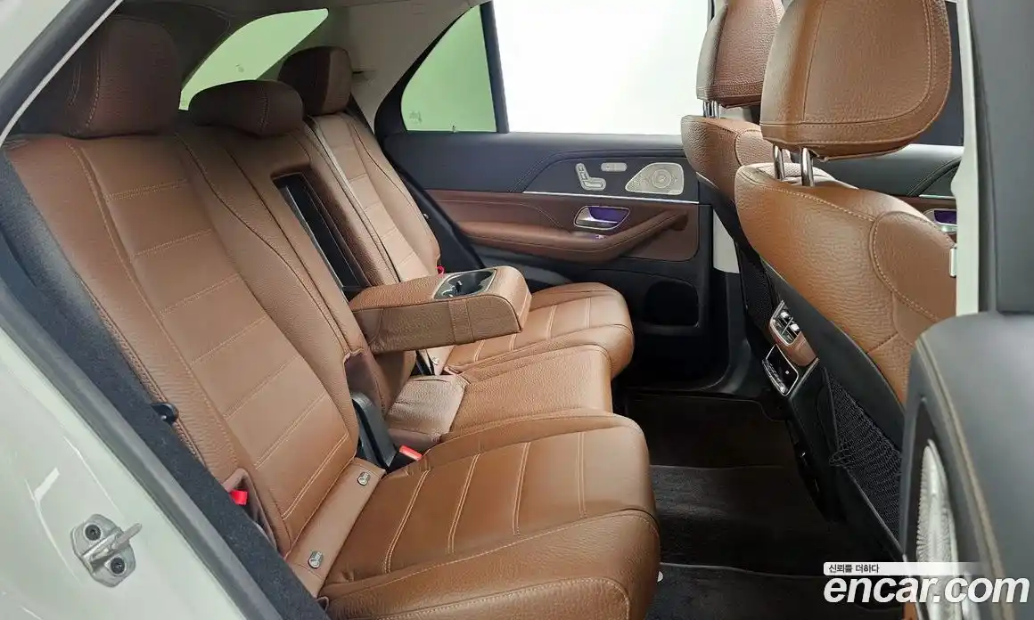Mercedes-Benz GLE-Class 2024 3.0 гидро в Москве № 206609, фото 12