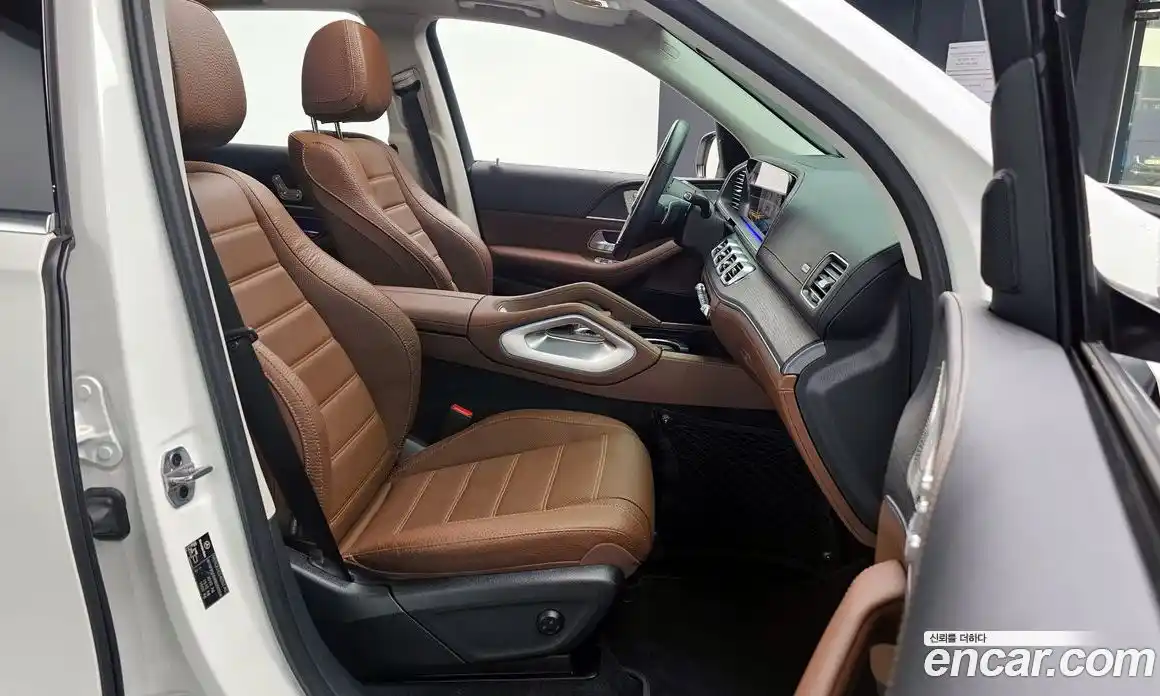 Mercedes-Benz GLE-Class 2024 3.0 гидро в Москве № 206609, фото 10
