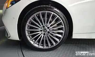 Mercedes-Benz C-Class 2022 2.0 гидро в Москве № 206637, миниатюра 5