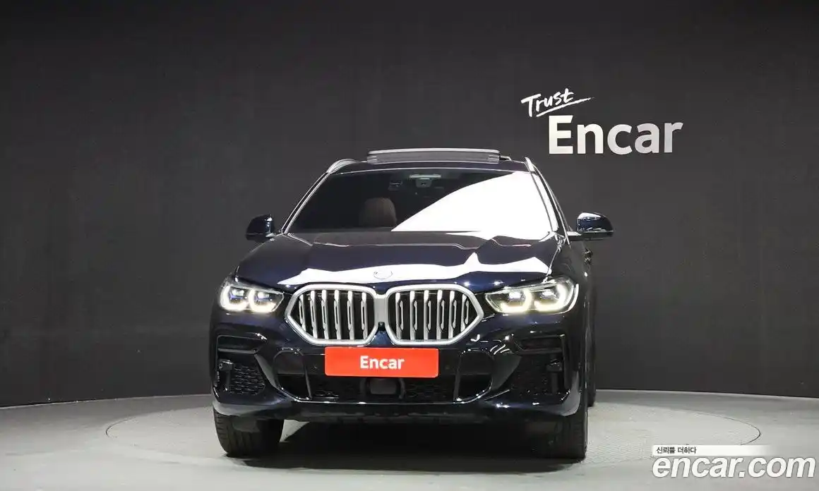 BMW X6 2022 3.0 гидро в Москве № 210776, фото 3