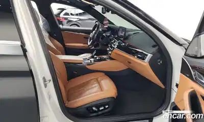 BMW 5-Series 2022 2.0 гидро в Москве № 211355, миниатюра 11