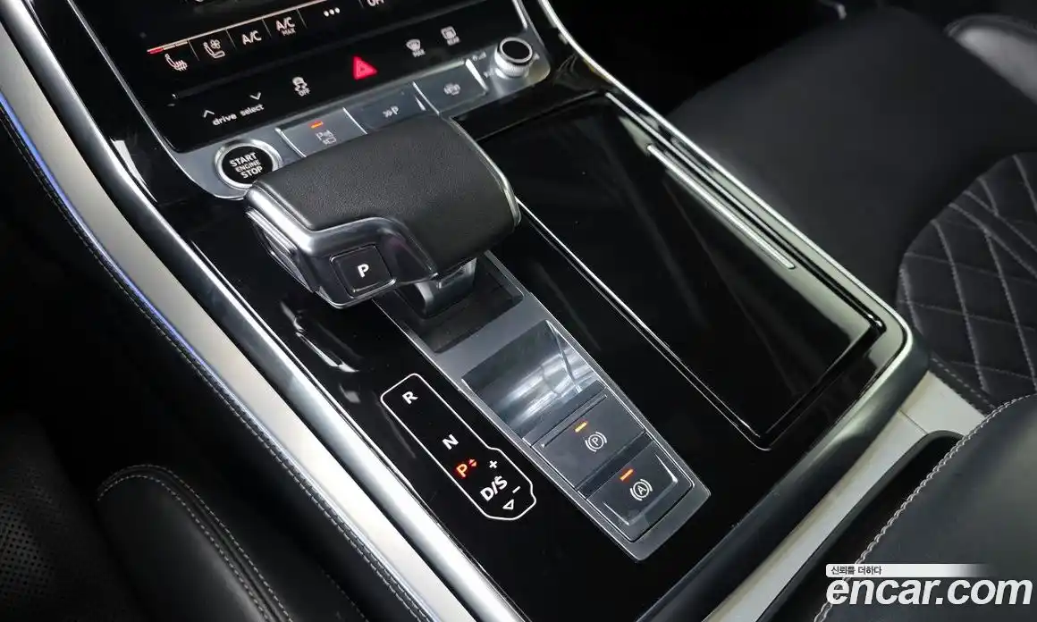 Audi Q7 2022 3.0 гидро в Москве № 212325, фото 9