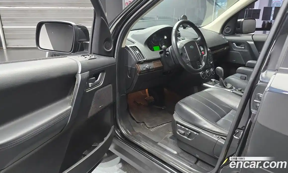 Land Rover Freelander 2011 2.2 гидро в Москве № 213829, фото 11