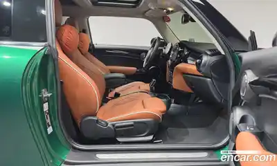 Mini Cooper 2023 2.0 гидро в Москве № 214152, миниатюра 11