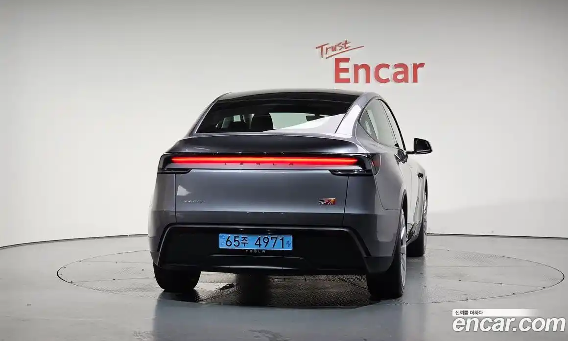 Tesla Model Y 2025 0.2 гидро в Москве № 214476, фото 4