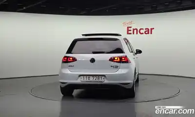 Volkswagen Golf 2015 2.0 гидро в Москве № 215140, миниатюра 4