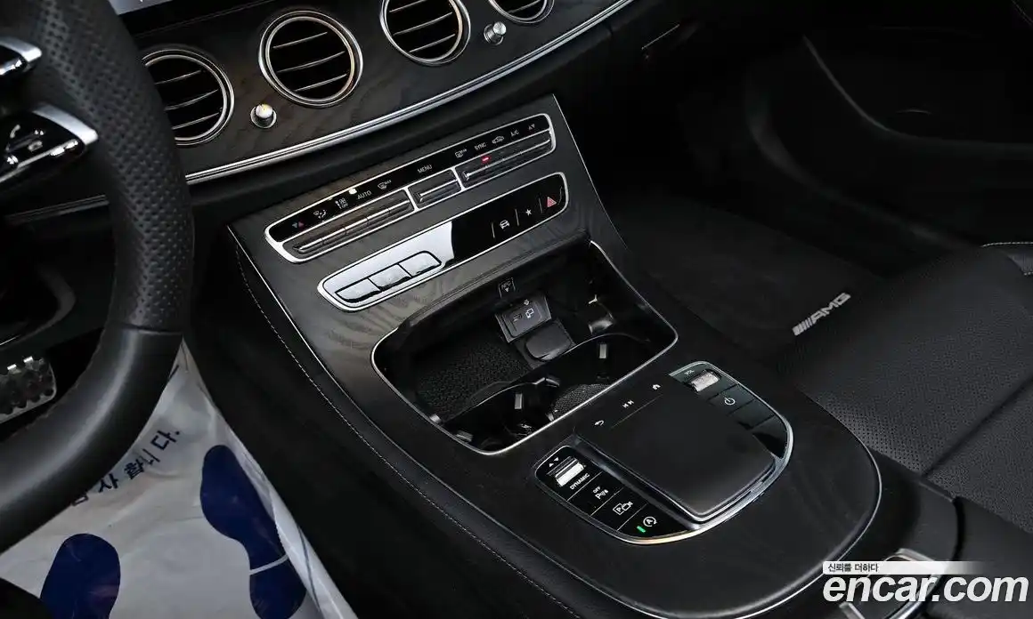 Mercedes-Benz E-Class 2023 1.9 гидро в Москве № 223264, фото 17