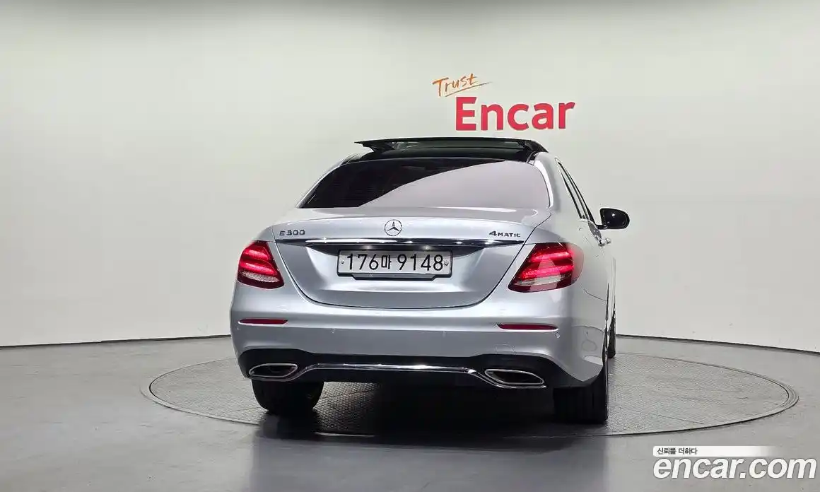 Mercedes-Benz E-Class 2020 2.0 гидро, фото 4