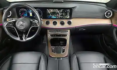 Mercedes-Benz E-Class 2022 2.0 гидро, миниатюра 7