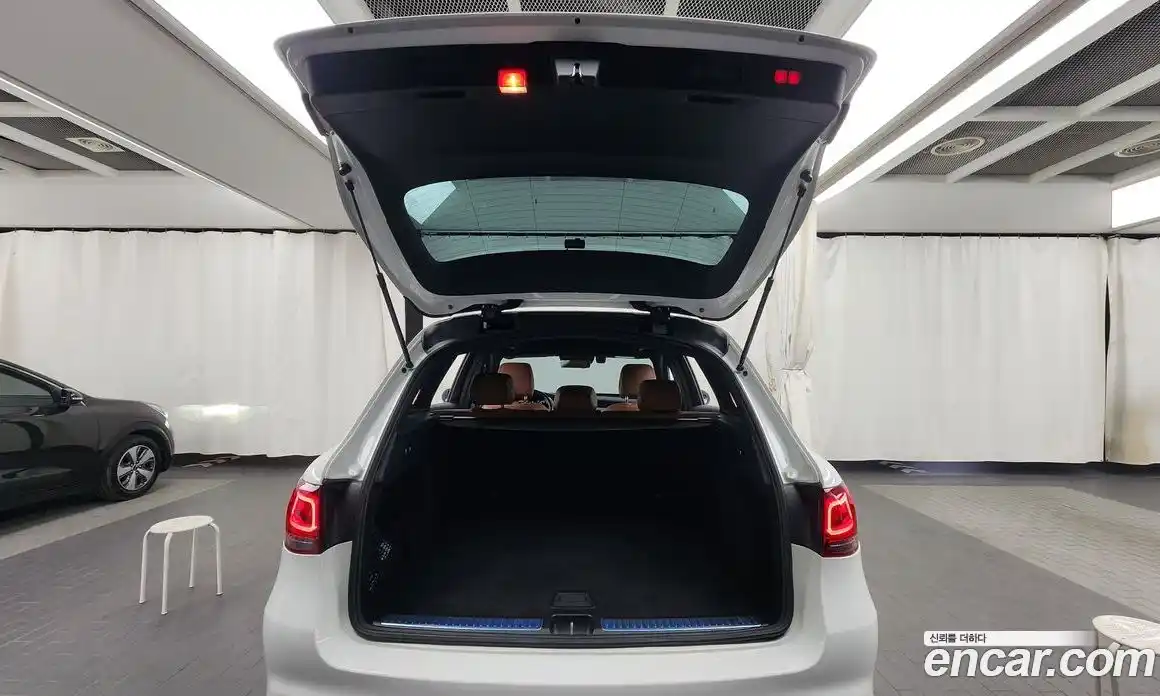 Mercedes-Benz GLC-Class 2022 3.0 гидро в Москве № 225242, фото 20