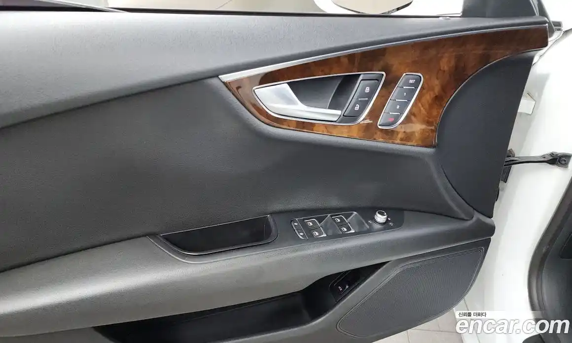 Audi A7 2014 3.0 гидро в Москве № 228274, фото 16