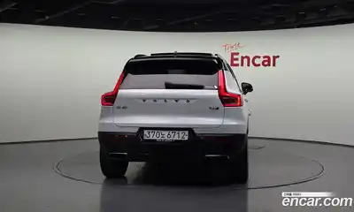 Volvo XC40 2019 2.0 гидро в Москве № 230554, миниатюра 4