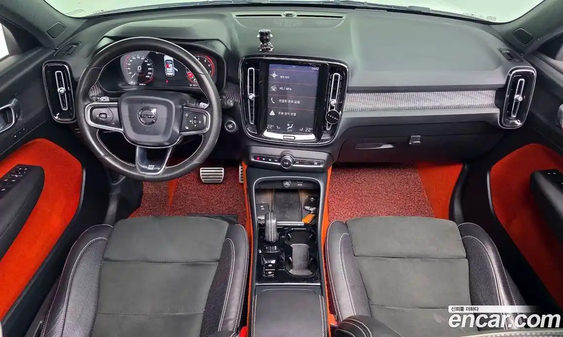 Volvo XC40 2019 2.0 гидро в Москве № 230554, фото 7