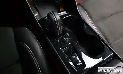 Volvo XC40 2019 2.0 гидро в Москве № 230554, миниатюра 9