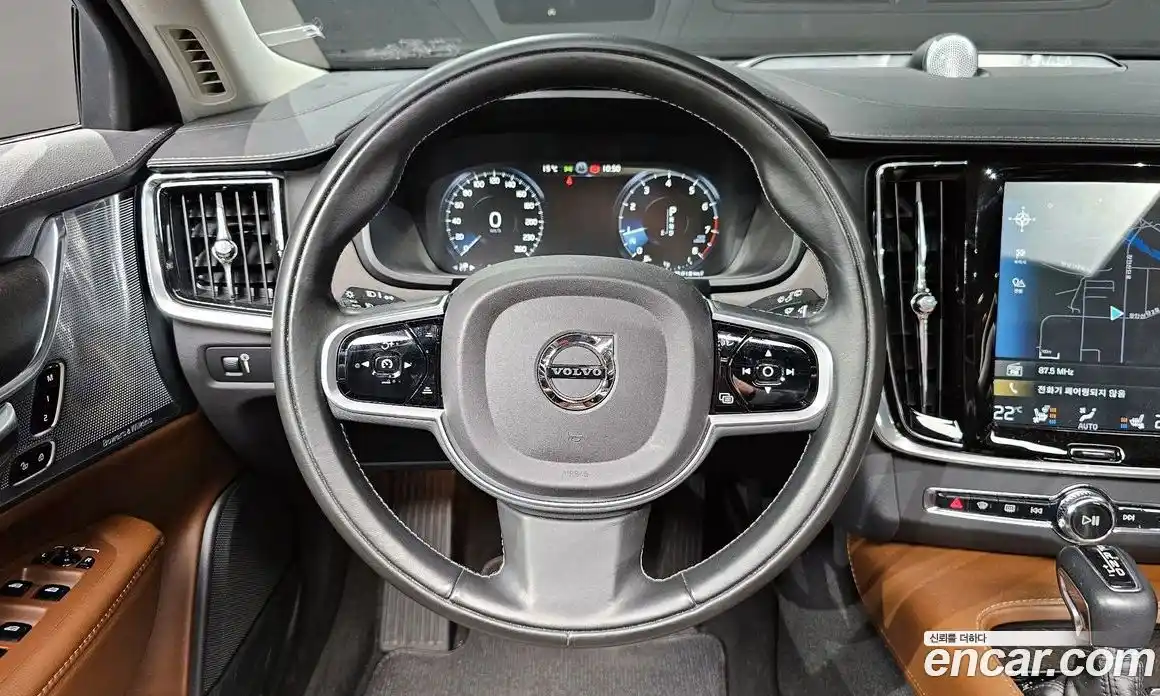 Volvo V90 2018 2.0 гидро в Москве № 230557, фото 13