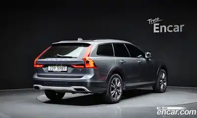 Volvo V90 2018 2.0 гидро в Москве № 230557, миниатюра 2
