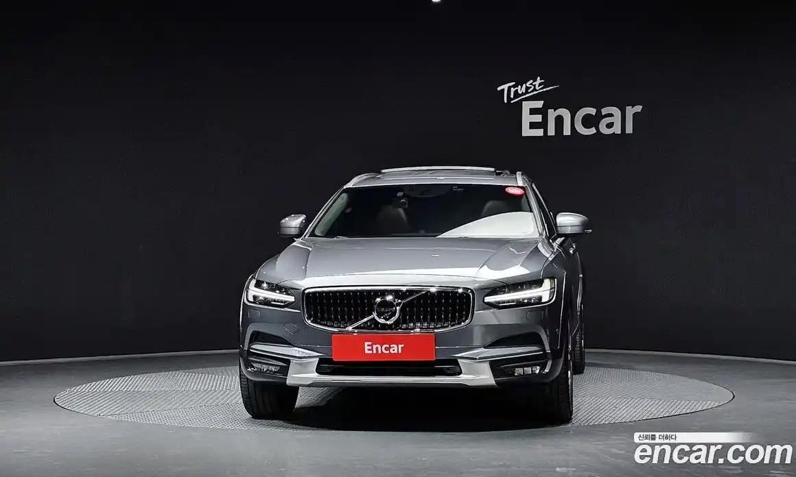 Volvo V90 2018 2.0 гидро в Москве № 230557, фото 3