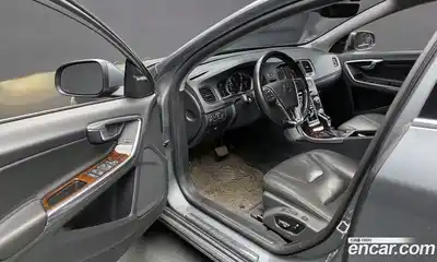 Volvo S60 2018 2.0 гидро в Москве № 230628, миниатюра 11
