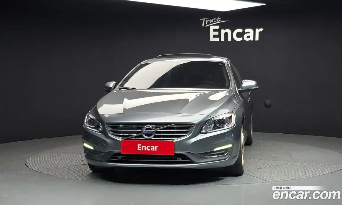 Volvo S60 2018 2.0 гидро в Москве № 230628, фото 3