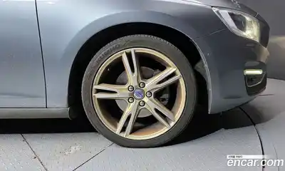 Volvo S60 2018 2.0 гидро в Москве № 230628, миниатюра 5