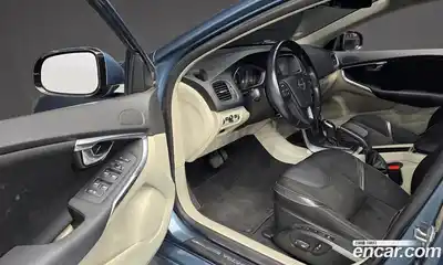 Volvo V40 2013 1.6 гидро в Москве № 230682, миниатюра 11