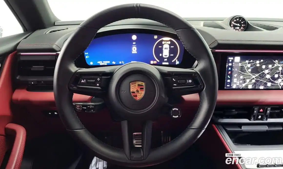 Porsche Macan 2025 0.2 гидро в Москве № 230915, фото 13
