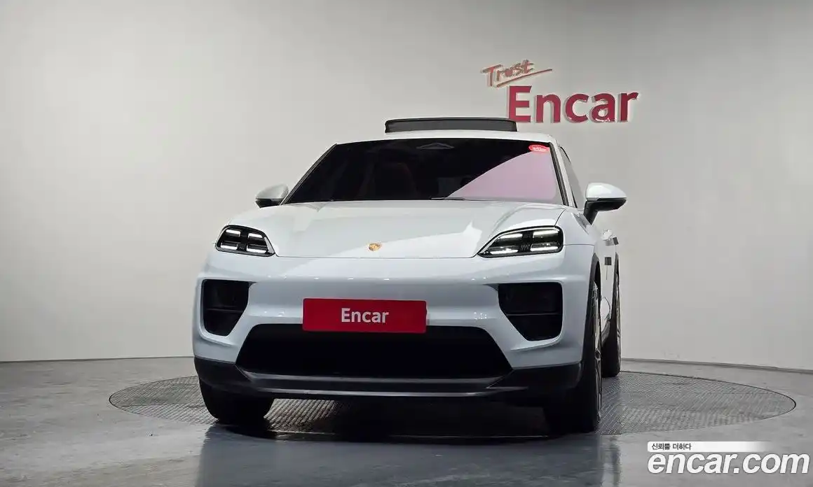 Porsche Macan 2025 0.2 гидро в Москве № 230915, фото 3