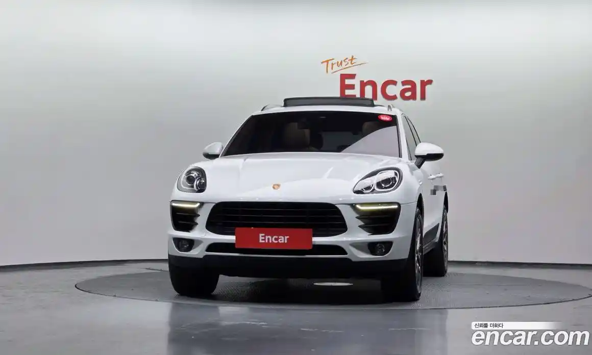 Porsche Macan 2016 3.0 гидро в Москве № 230998, фото 3