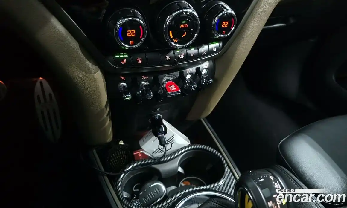Mini Countryman 2019 1.5 гидро в Москве № 231449, фото 16