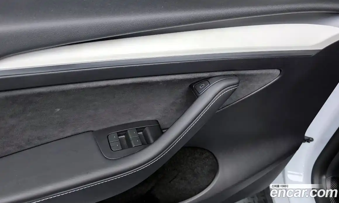 Tesla Model Y 2023 0.2 гидро в Москве № 231580, фото 14