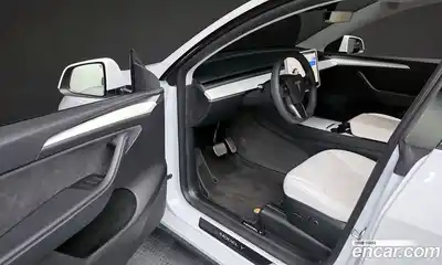 Tesla Model Y 2023 0.2 гидро в Москве № 231580, миниатюра 10