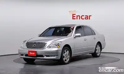 Lexus LS, 2004