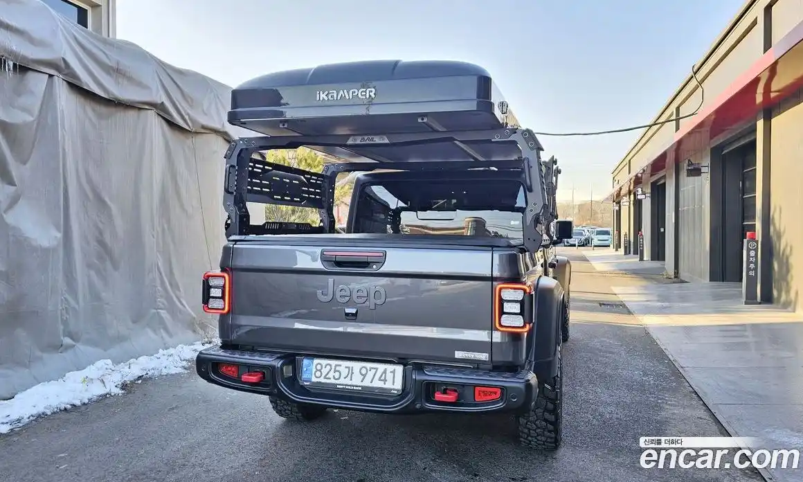Jeep Gladiator 2021 3.6 гидро в Москве № 232270, фото 4