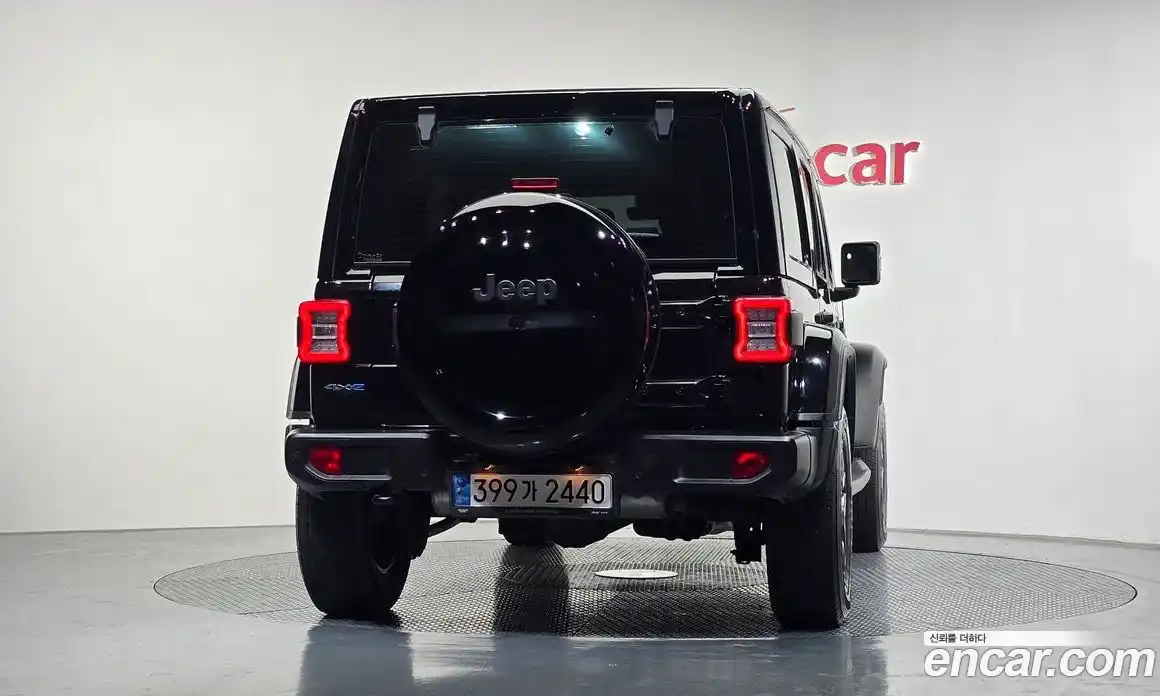 Jeep Wrangler 2021 2.0 гидро в Москве № 232350, фото 4