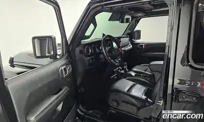 Jeep Wrangler 2021 2.0 гидро в Москве № 232350, миниатюра 10