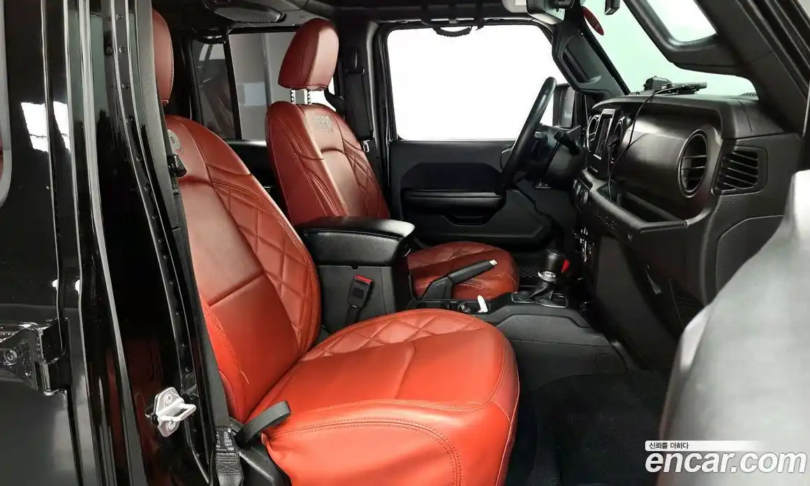 Jeep Wrangler 2018 2.0 гидро в Москве № 232640, фото 11