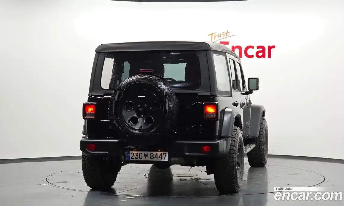Jeep Wrangler 2018 2.0 гидро в Москве № 232640, фото 4