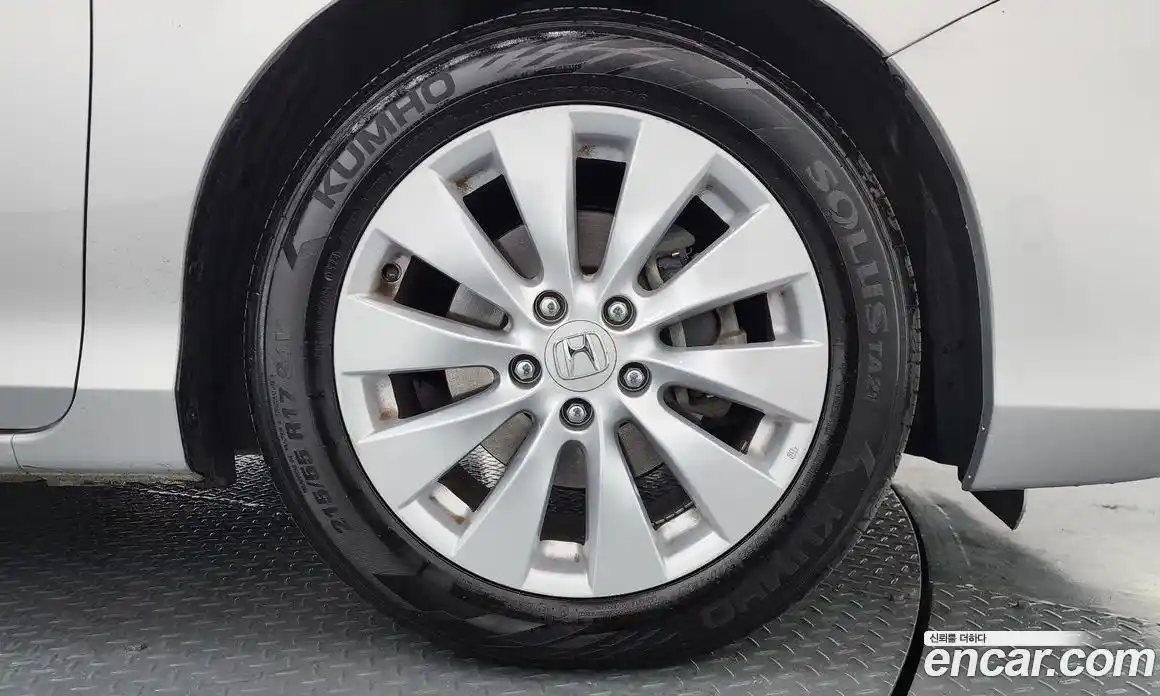 Honda Accord 2015 2.4 гидро в Москве № 232920, фото 5