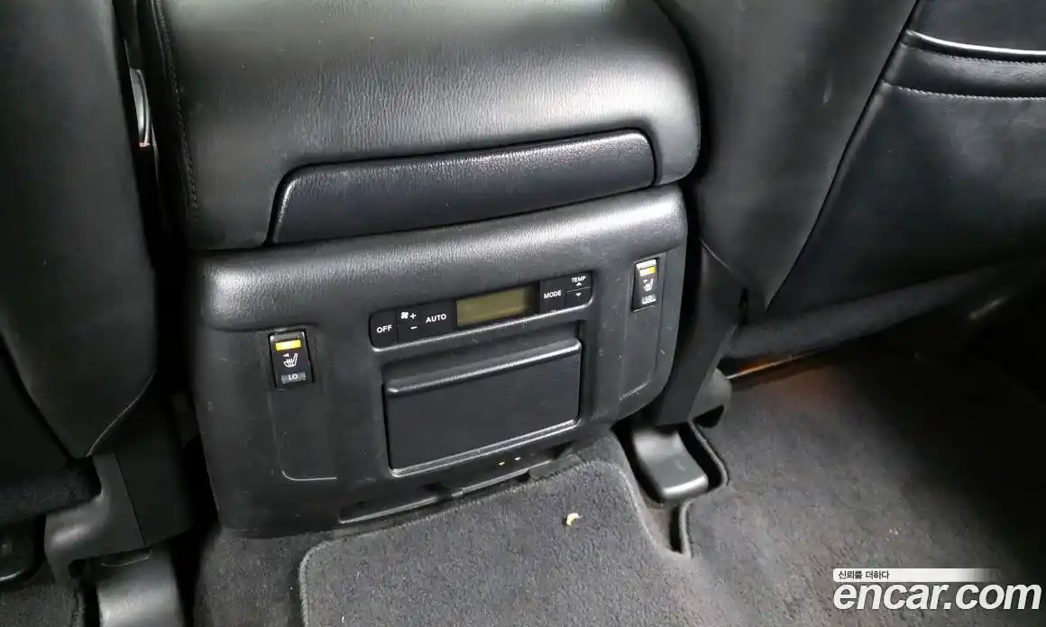 Infiniti QX 2010 5.6 гидро в Москве № 249694, фото 19