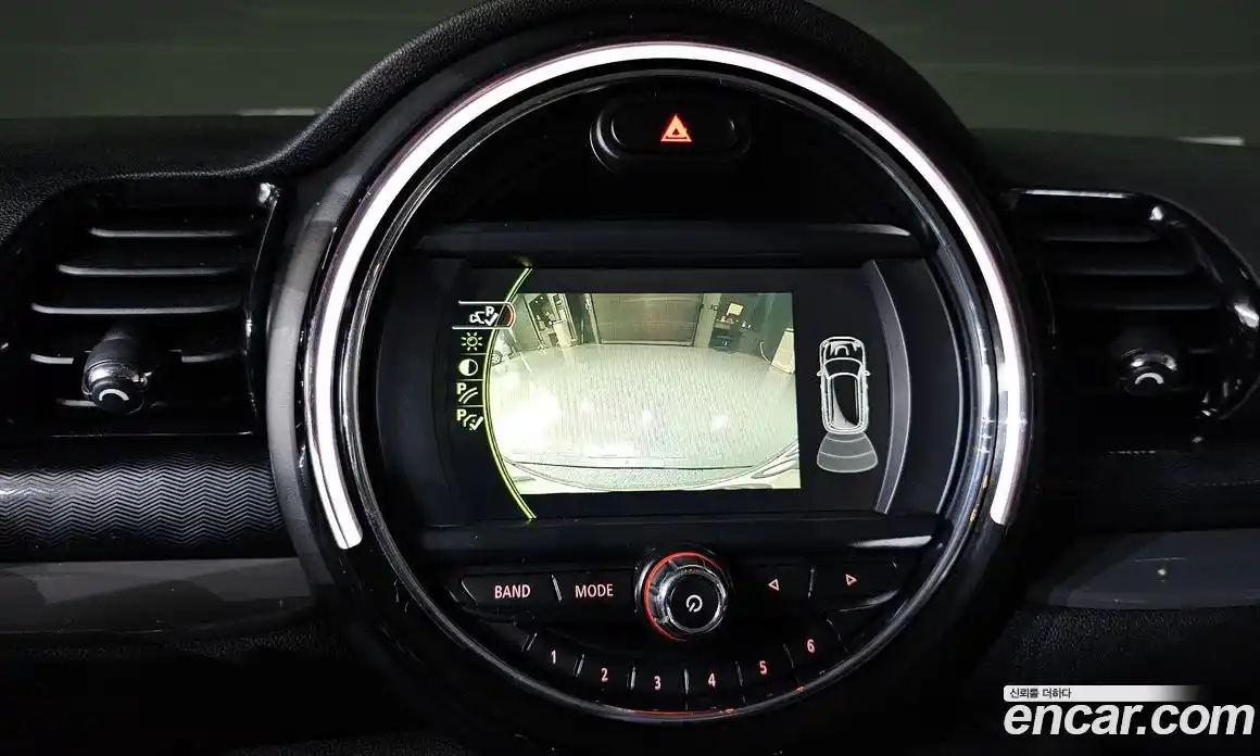 Mini Clubman 2017 1.5 гидро в Москве № 253571, фото 15