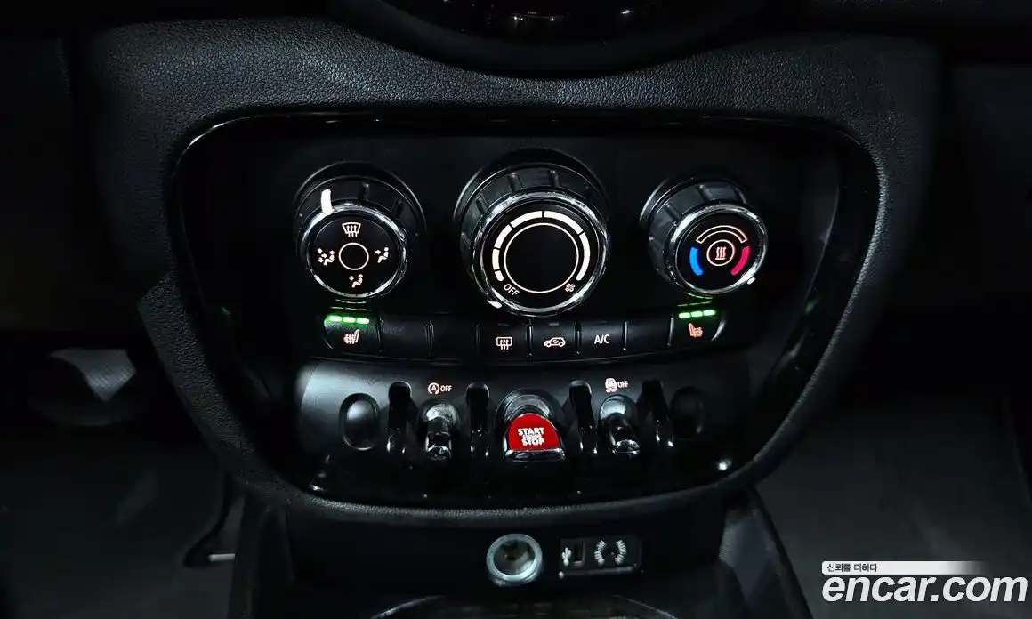 Mini Clubman 2017 1.5 гидро в Москве № 253571, фото 16