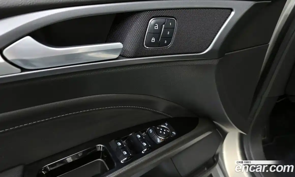 Ford Mondeo 2015 2.0 гидро в Москве № 281644, фото 11