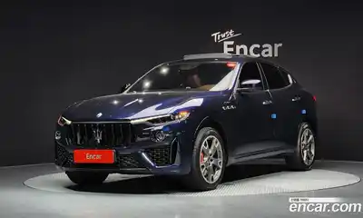 Maserati Levante, 2022