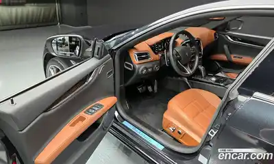 Maserati Ghibli 2022 3.0 гидро в Москве № 282726, миниатюра 10