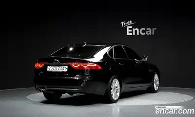Jaguar XF 2017 2.0 гидро в Москве № 283856, миниатюра 2