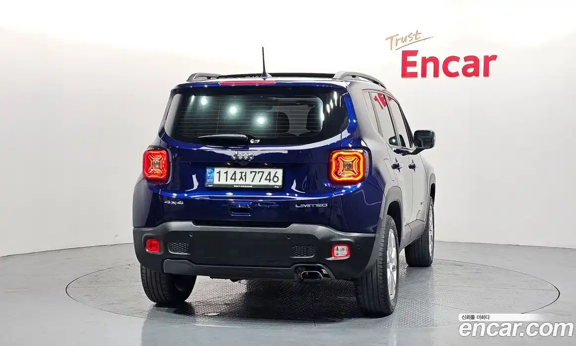 Jeep Renegade 2021 2.4 гидро в Москве № 302221, фото 4